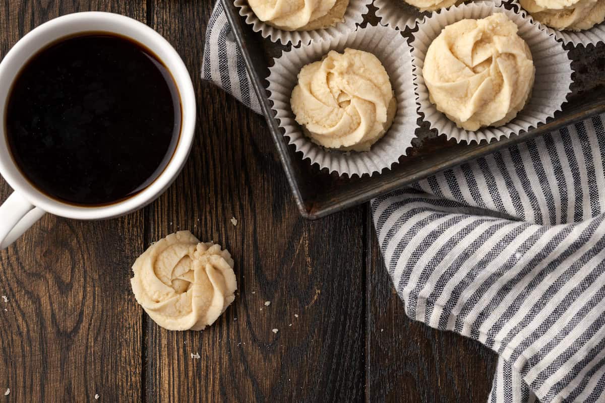 Danish Butter Cookies | Cookies and Cups