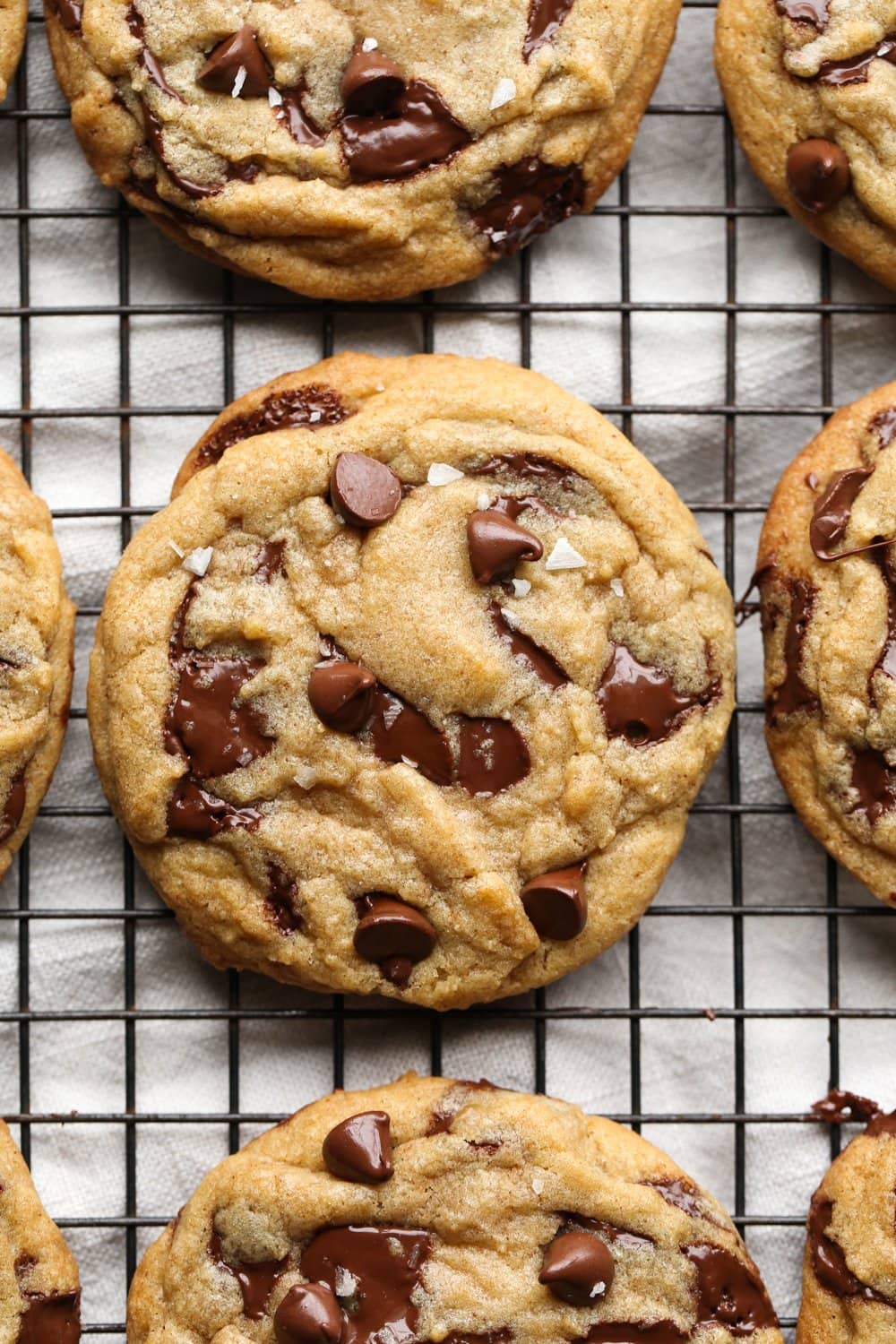 Brown Butter Chocolate Chip Cookies - Cookies and Cups