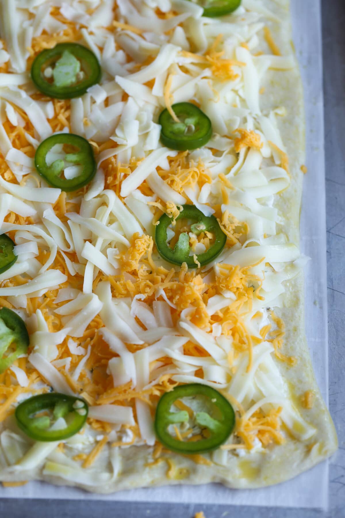 Uncooked Jalapeno popper pizza