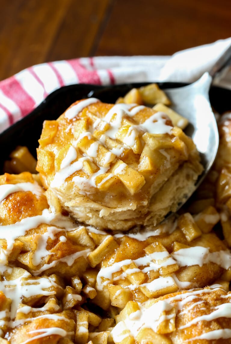 Deliciously Easy Skillet Apple Biscuits Cookies and Cups