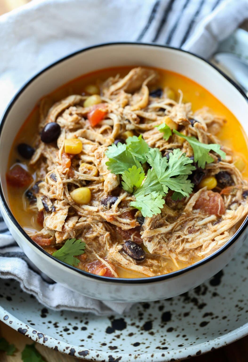 Crock Pot Chicken Enchilada Soup | Cookies And Cups