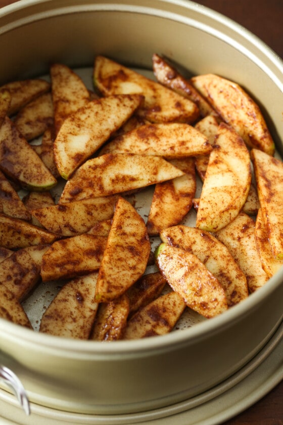 Norwegian Apple Cake - Cookies and Cups