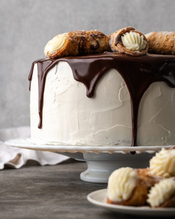 Cannoli Cake