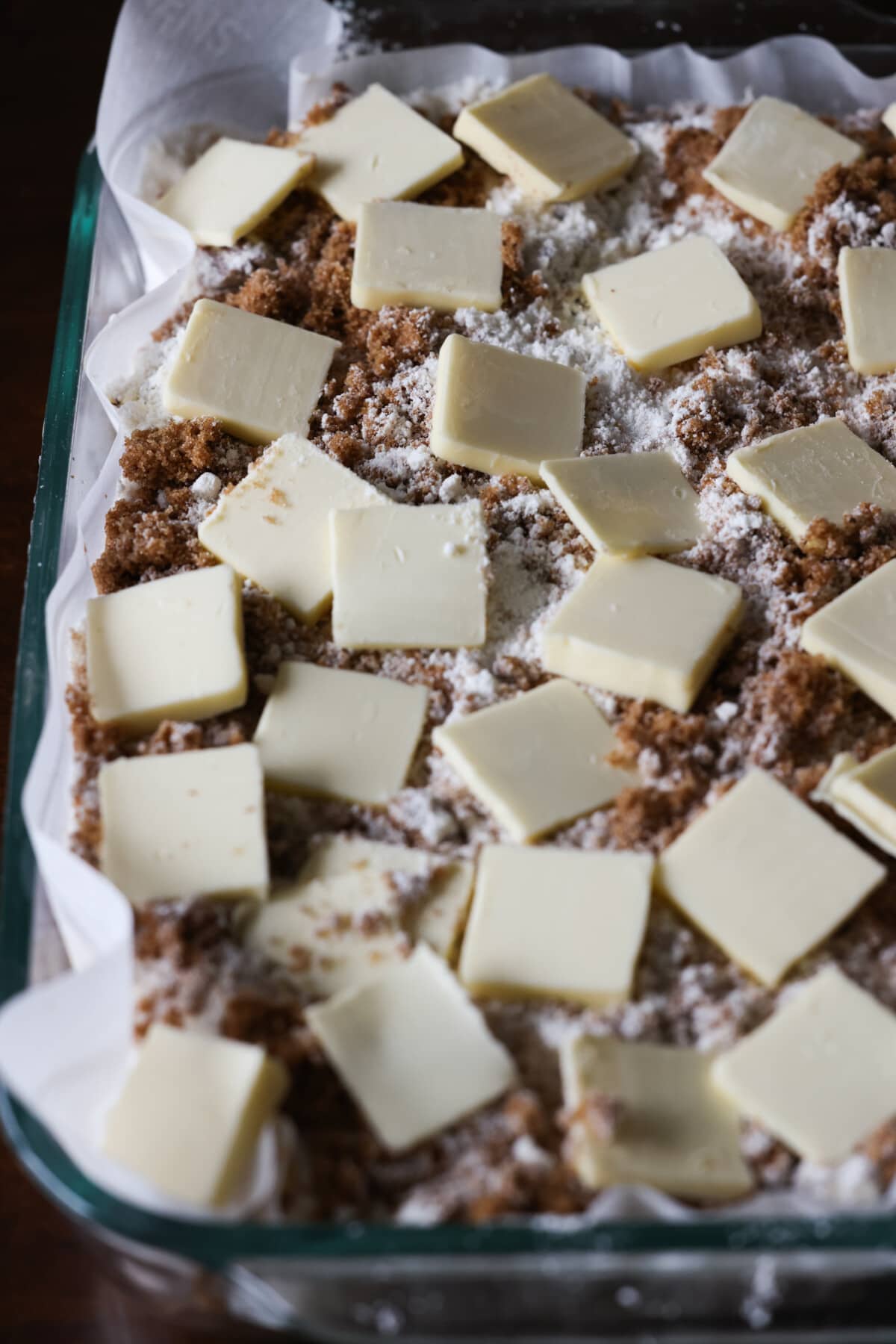TikTok Cinnamon Roll Dump Cake Cookies and Cups