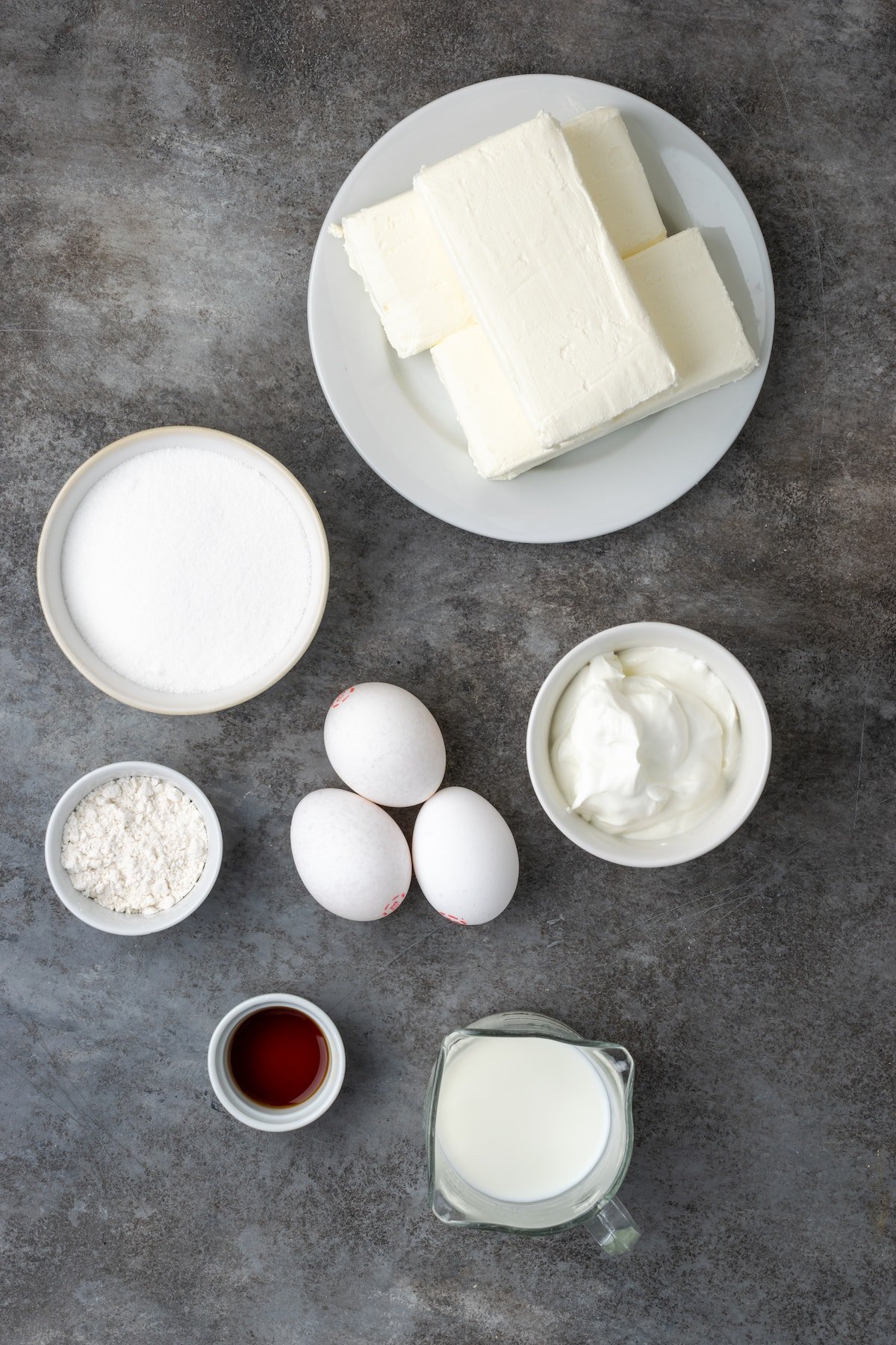 The ingredients for vanilla cheesecake.