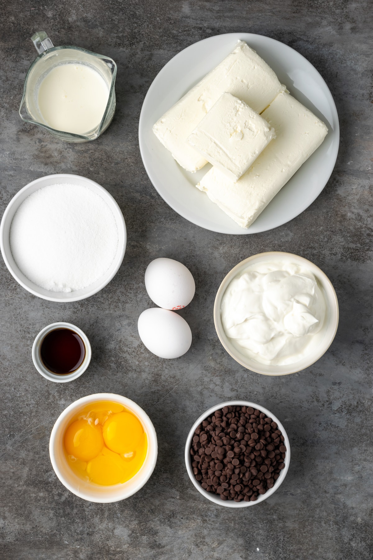 The ingredients for the cannoli cheesecake filling.