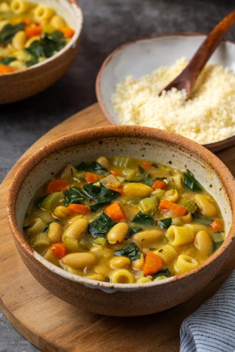 cooks country white bean soup        
        <figure class=